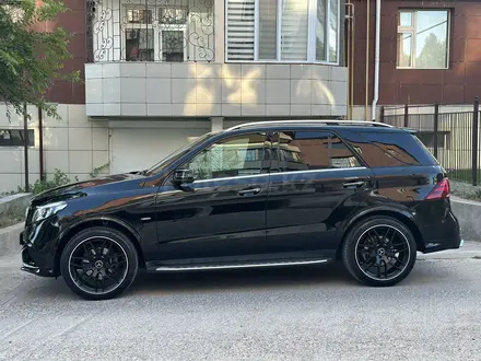 Mercedes-Benz GLE 300 2017 года за 18 500 000 тг. в Шымкент – фото 2