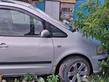 SEAT Alhambra 2000 года за 2 000 000 тг. в Таскала