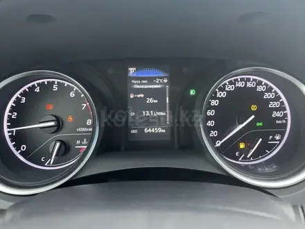 Toyota Camry 2019 года за 11 950 000 тг. в Уральск – фото 4