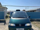Volkswagen Sharan 1996 годаүшін3 000 000 тг. в Уральск – фото 2