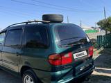 Volkswagen Sharan 1996 годаүшін3 000 000 тг. в Уральск – фото 5