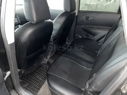 Nissan Qashqai 2008 года за 4 000 000 тг. в Усть-Каменогорск – фото 2