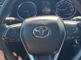 Toyota Camry 2019 года за 9 500 000 тг. в Атырау