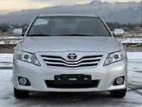 Toyota Camry 2010 года за 8 900 000 тг. в Алматы