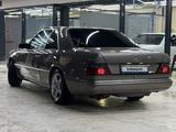 Mercedes-Benz E 230 1991 года за 1 200 000 тг. в Шымкент – фото 5