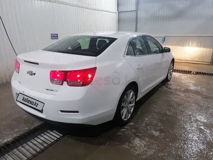 Chevrolet Malibu 2013 года за 4 200 000 тг. в Атырау