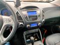 Hyundai Tucson 2011 года за 5 500 000 тг. в Уральск – фото 17