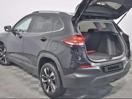 Chevrolet Tracker 2022 года за 9 200 000 тг. в Семей – фото 13