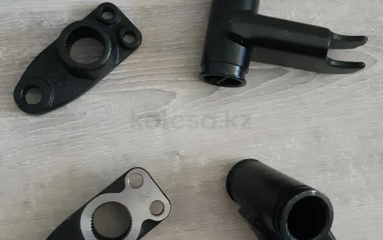 Торсионный флянец передний-задний за 1 000 тг. в Актау