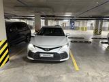Toyota Camry 2023 годаүшін14 500 000 тг. в Астана – фото 2