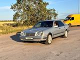 Mercedes-Benz E 200 1996 годаүшін4 400 000 тг. в Костанай – фото 2