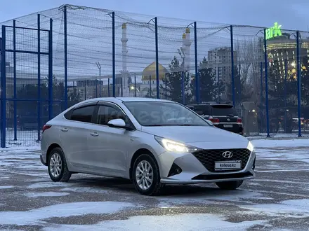 Hyundai Accent 2021 года за 7 650 000 тг. в Астана