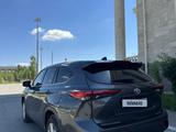 Toyota Highlander 2022 года за 19 500 000 тг. в Уральск – фото 5