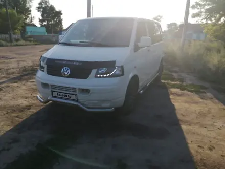 Volkswagen Transporter 2004 года за 5 350 000 тг. в Аулиеколь