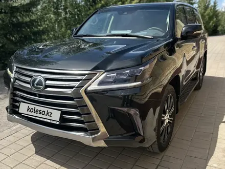 Lexus LX 570 2016 года за 34 000 000 тг. в Караганда