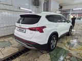 Hyundai Santa Fe 2023 годаүшін14 500 000 тг. в Астана – фото 2