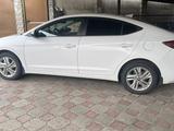 Hyundai Elantra 2020 года за 9 200 000 тг. в Алматы – фото 3