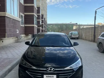 Hyundai Elantra 2018 года за 4 600 000 тг. в Актау