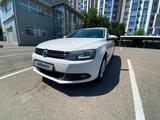 Volkswagen Jetta 2014 года за 4 000 000 тг. в Алматы