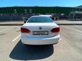 Volkswagen Jetta 2014 года за 4 000 000 тг. в Алматы – фото 4