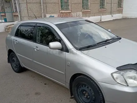 Toyota Corolla 2002 года за 2 650 000 тг. в Астана – фото 2