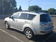 Mitsubishi Outlander, 2009