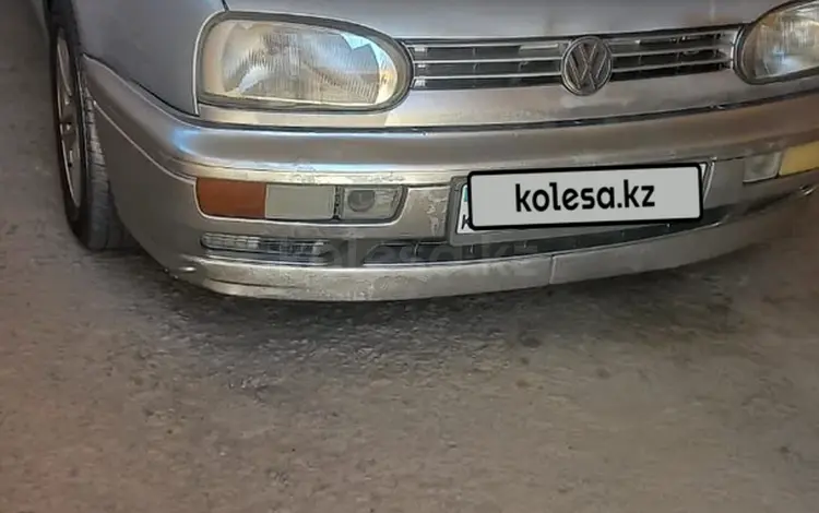 Volkswagen Golf 1995 годаүшін1 250 000 тг. в Актау