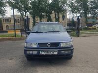 Volkswagen Passat 1994 годаүшін2 450 000 тг. в Тараз