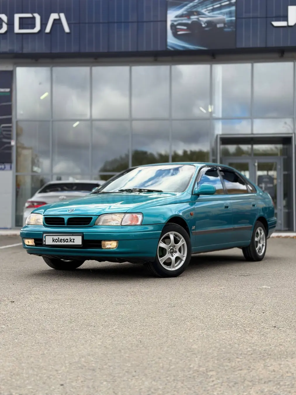 Toyota Carina E, 1997