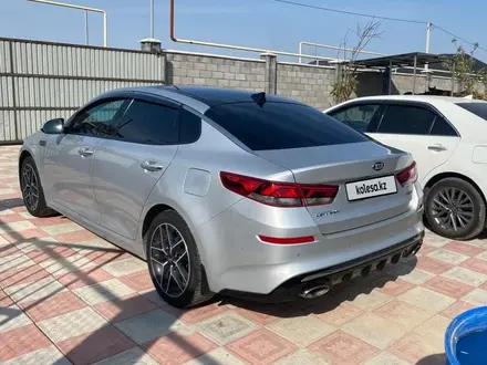 Kia Optima 2020 года за 10 300 000 тг. в Алматы – фото 4