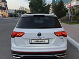 Volkswagen Tiguan 2021 года за 14 300 000 тг. в Костанай – фото 4