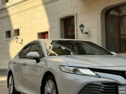 Toyota Camry 2020 года за 17 000 000 тг. в Алматы – фото 4