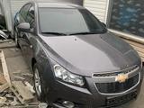 Chevrolet Cruze 2010 года за 10 000 тг. в Шымкент – фото 2