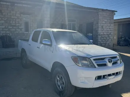 Toyota Hilux 2006 года за 4 500 000 тг. в Актау – фото 3