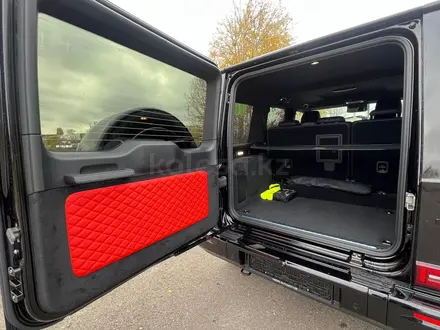 Mercedes-Benz G 63 AMG 2025 года за 168 000 000 тг. в Астана – фото 16