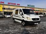 Mercedes-Benz Sprinter 2008 года за 10 800 000 тг. в Алматы – фото 3