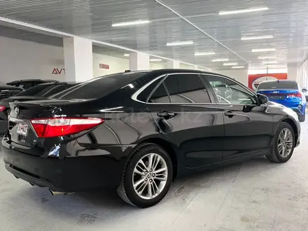 Toyota Camry 2015 года за 9 700 000 тг. в Актау – фото 4