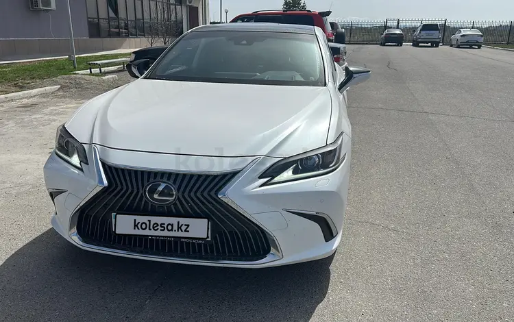 Lexus ES 250 2019 годаүшін22 500 000 тг. в Алматы