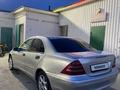 Mercedes-Benz C 180 2001 годаүшін3 200 000 тг. в Жанаозен – фото 3