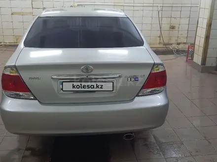 Toyota Camry 2006 года за 5 300 000 тг. в Акжаик – фото 2