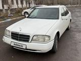 Mercedes-Benz C 200 1994 года за 1 200 000 тг. в Караганда – фото 2