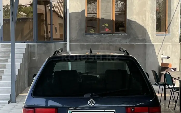 Volkswagen Passat 1995 года за 2 200 000 тг. в Шымкент