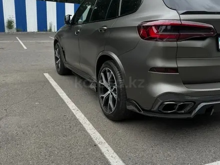 BMW X5 2022 года за 47 000 000 тг. в Алматы – фото 3