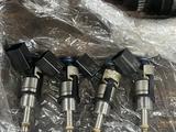 Форсунка 2.0 Tfsi 06F906036G за 50 000 тг. в Алматы