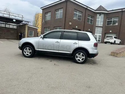 Volkswagen Touareg 2004 года за 3 300 000 тг. в Костанай – фото 7