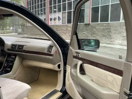 Mercedes-Benz S 500 1998 года за 5 200 000 тг. в Астана – фото 13