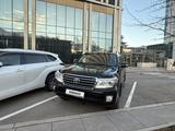 Toyota Land Cruiser 2013 года за 24 000 000 тг. в Астана
