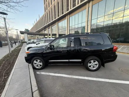 Toyota Land Cruiser 2013 года за 24 000 000 тг. в Астана – фото 4