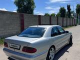 Mercedes-Benz E 430 2001 годаүшін6 700 000 тг. в Мерке – фото 3