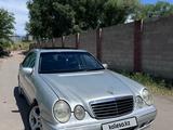 Mercedes-Benz E 430 2001 годаүшін6 700 000 тг. в Мерке – фото 4